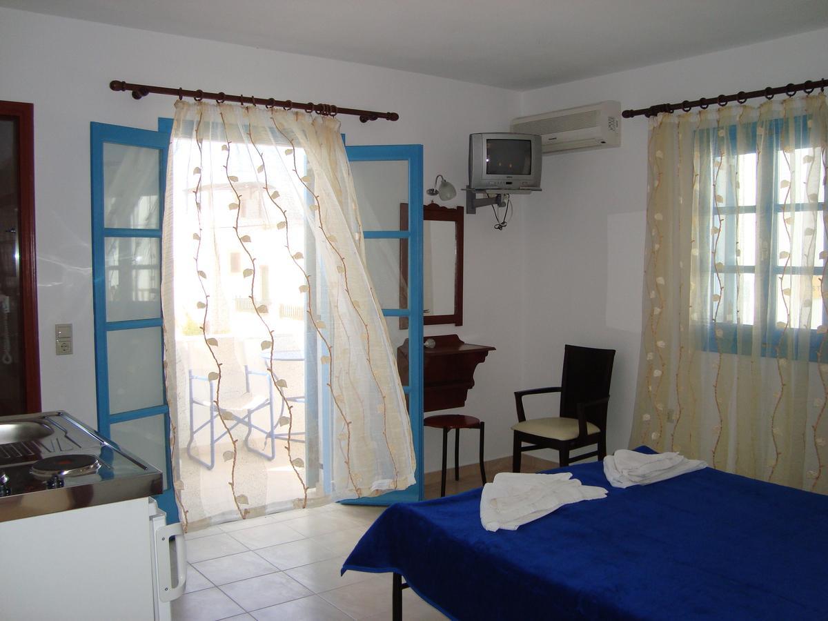 ホテル Vakhos Island Agia Anna  部屋 写真